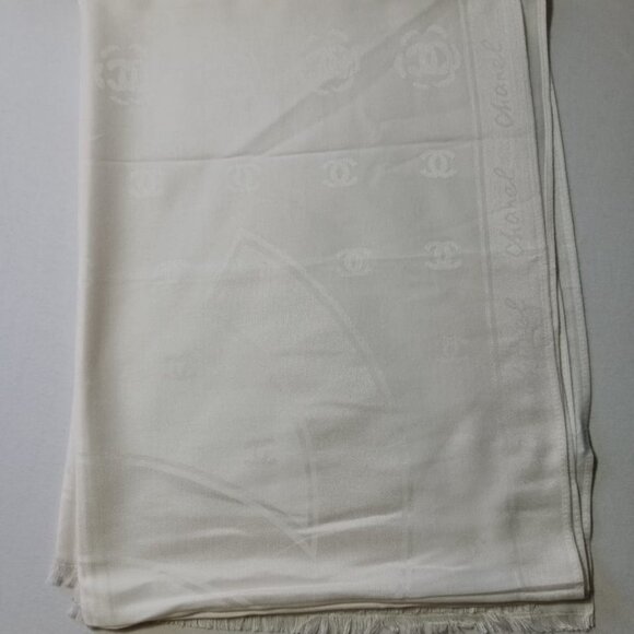 Authentic Chanel 65% Cashmere 35% Silk  Stole Wrap Scarf White Used - Picture 5 of 10
